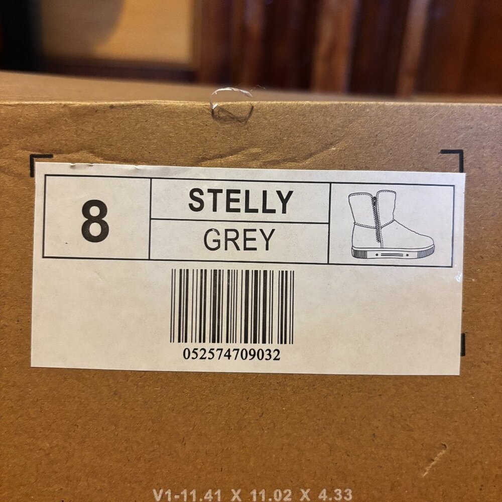 Journee Collection Women's Stelly Gray Ankle Boots Size 8 - Picture 3 of 11